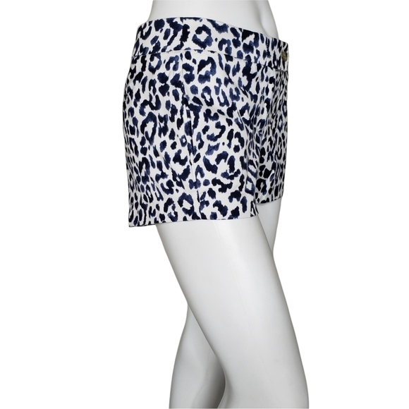 J. Crew | White Blue Leopard Print Cotten Stretch Chino Shorts Women's 2 - Picture 3 of 6